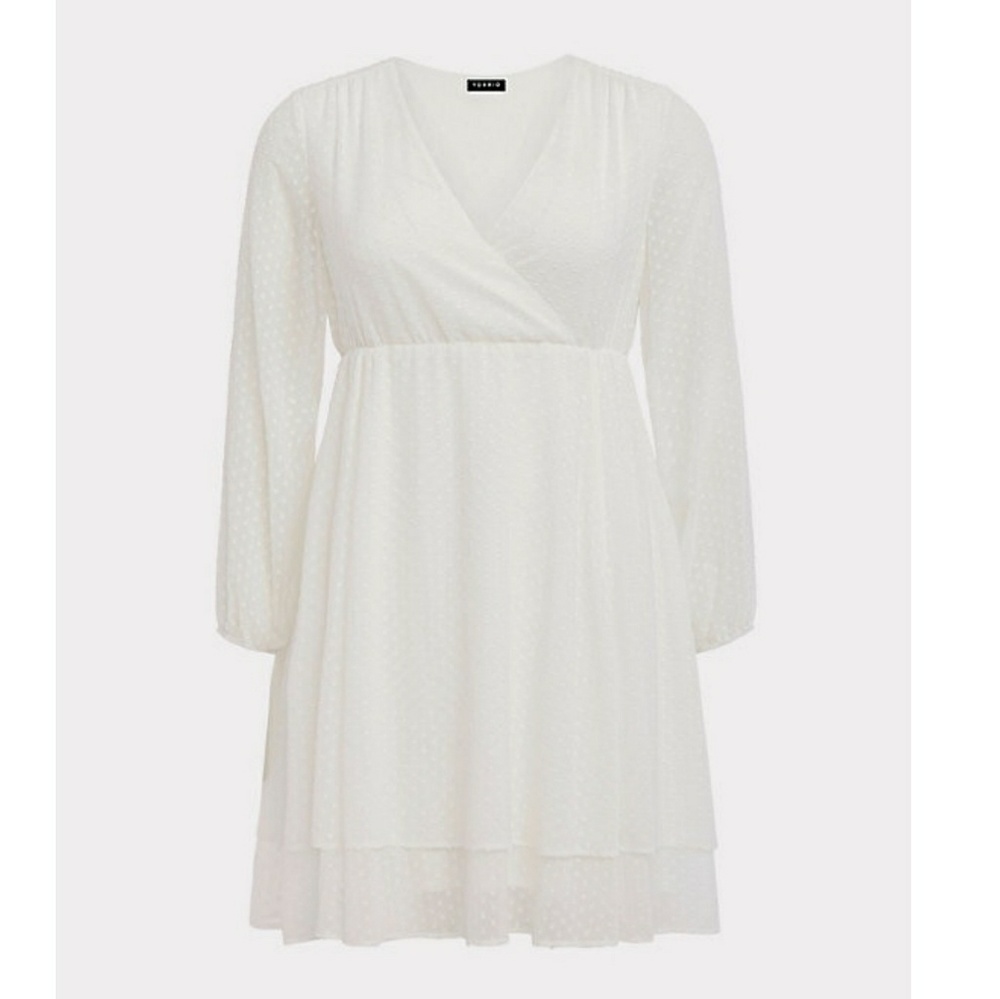 NWT Torrid White Babydoll Long Sleeve Skater Dress - Picture 2 of 4